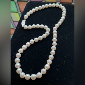NEW NEVER WORN AKOYA CULTURED PEARL NECKLACE 16” INDIVIDUALLY KNOTTED 6.5-7mm
